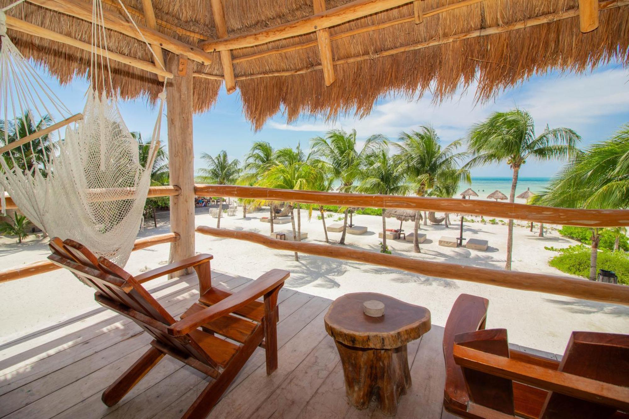 Отель Blue Holbox Экстерьер фото