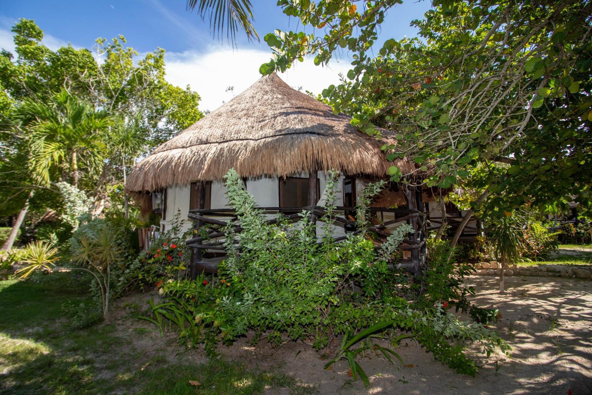 Отель Blue Holbox Экстерьер фото