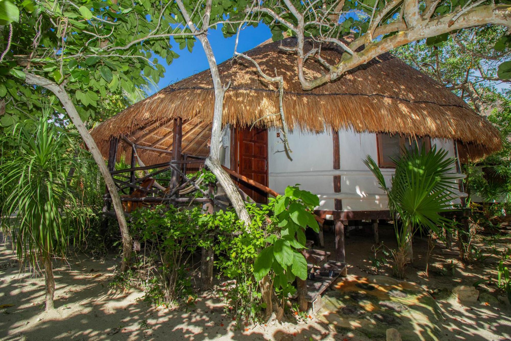 Отель Blue Holbox Экстерьер фото